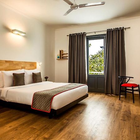 Hotel Townhouse Cr Park Near Lotus Temple à New Delhi Extérieur photo